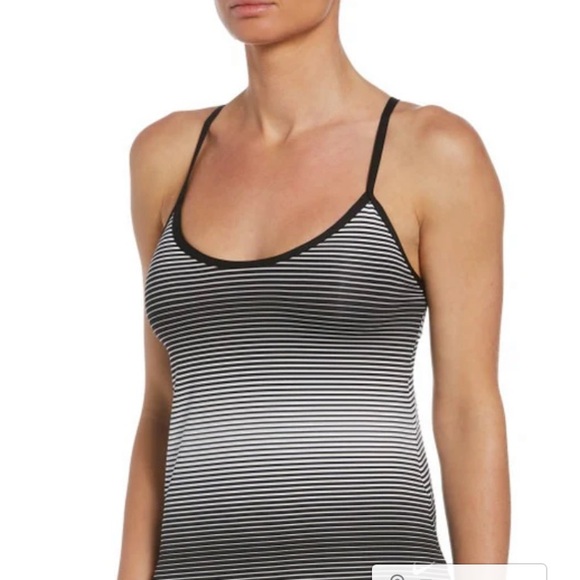 Nike Racerback tankini swim top - Picture 3 of 9